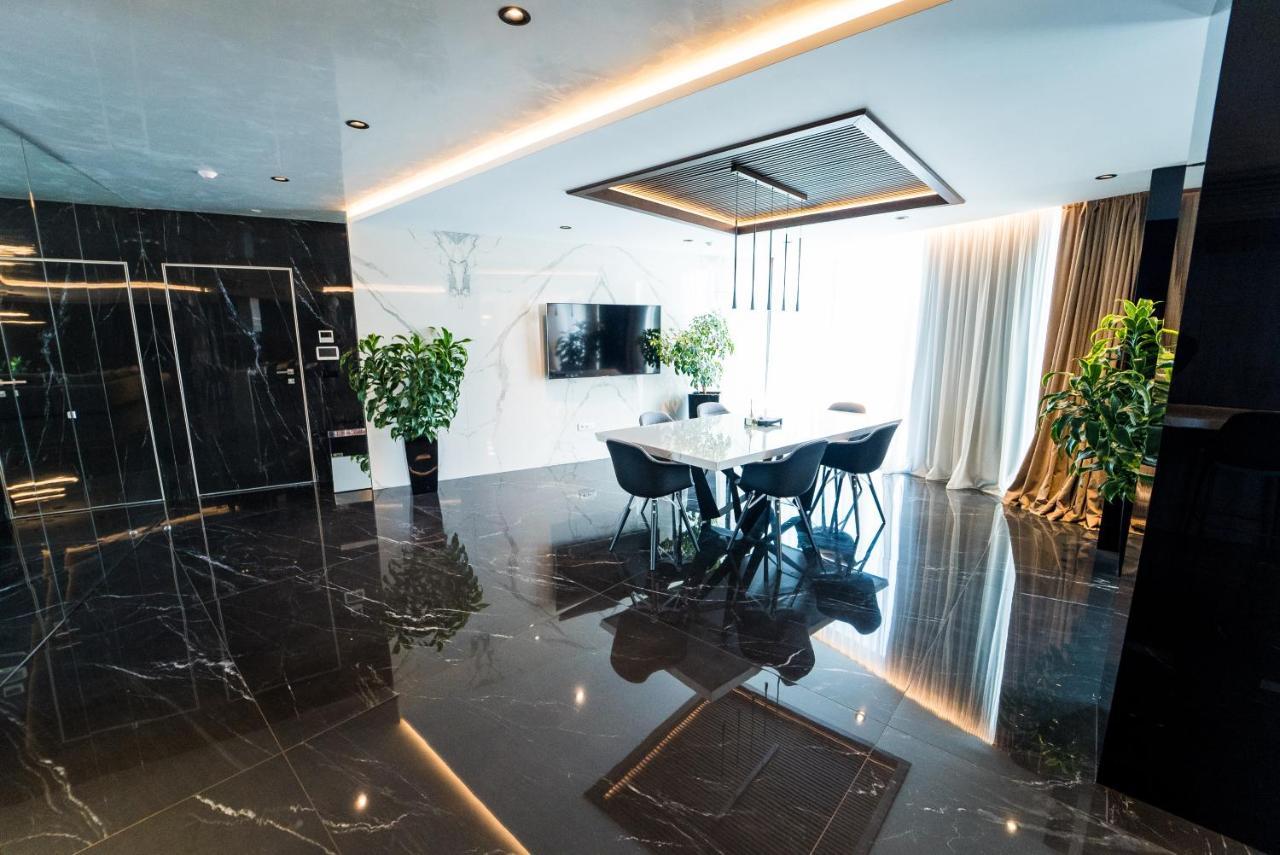 Paradise View Apartment