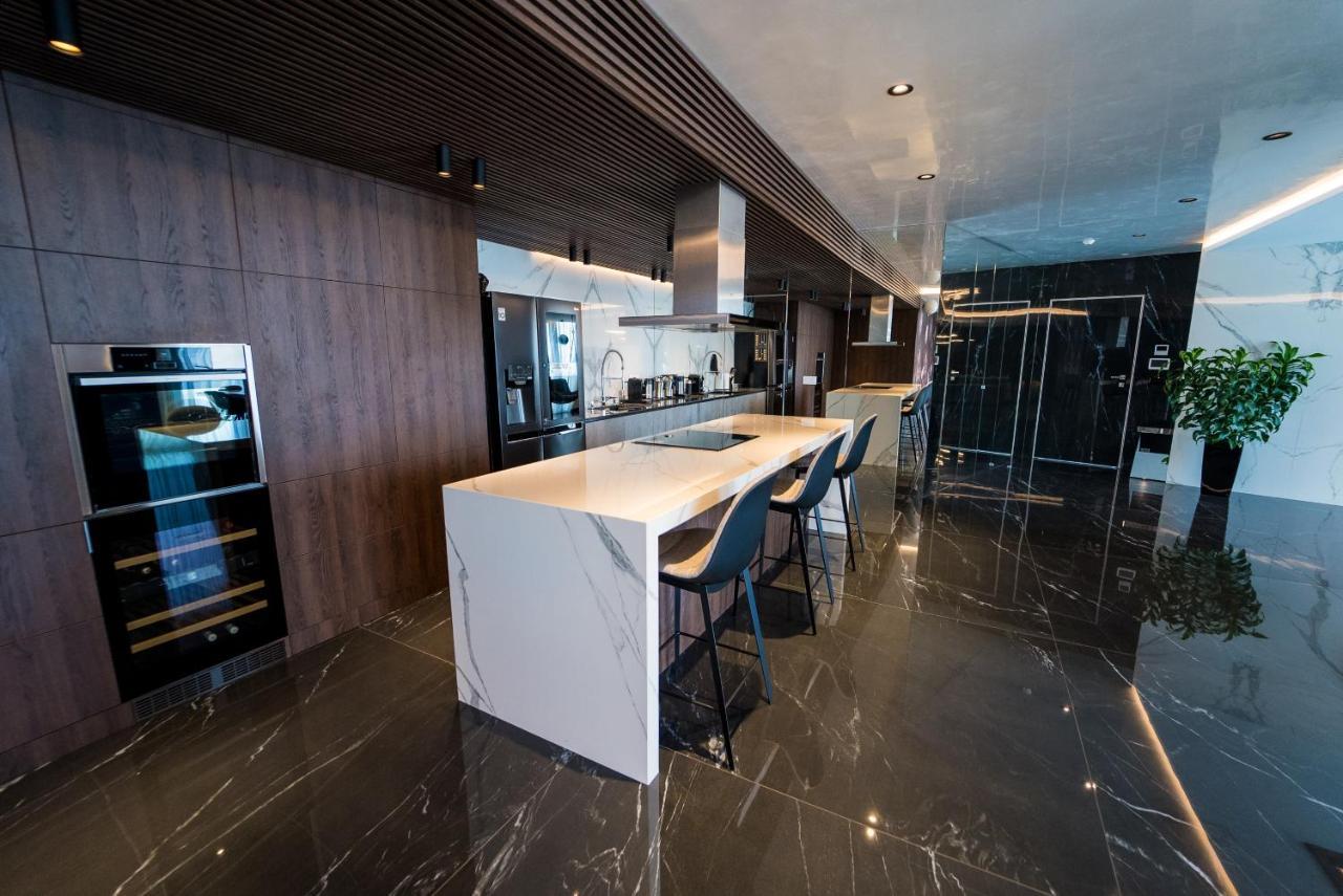 Paradise View Apartment *
